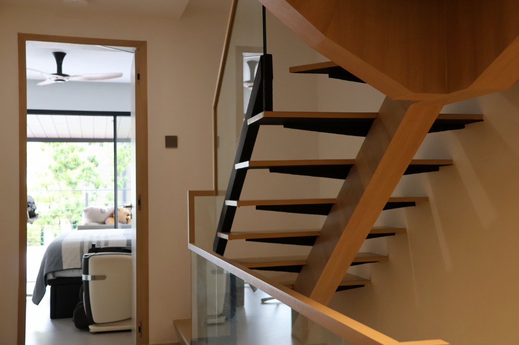 Sleek residential kitchen bar with plant and split AC setup